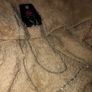 🍍 Paparazzi Jewelry set